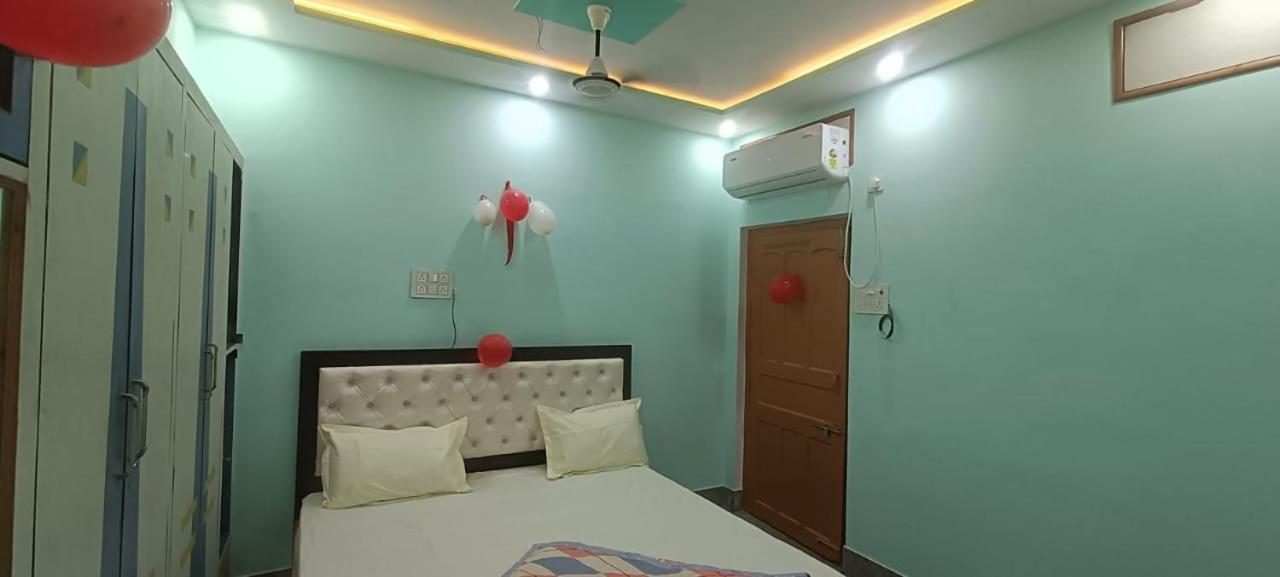 Shiv Kashi Paying Guest House Varanasi Eksteriør bilde